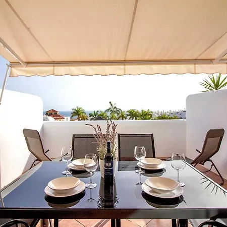 Espacios Blanco Adeje Paradise Daire *