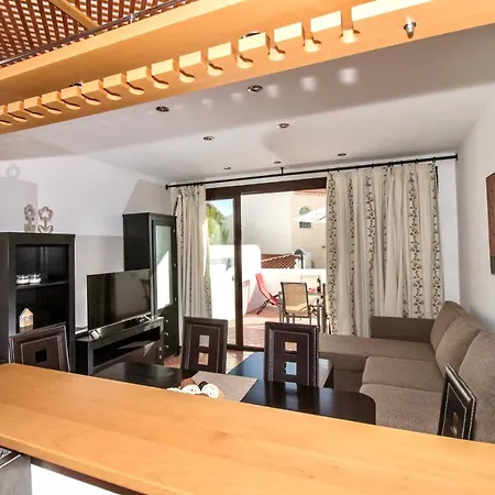 Espacios Blanco Adeje Paradise Daire Costa Adeje