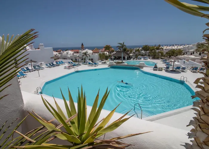 Espacios Blanco Adeje Paradise * Costa Adeje (Tenerife)